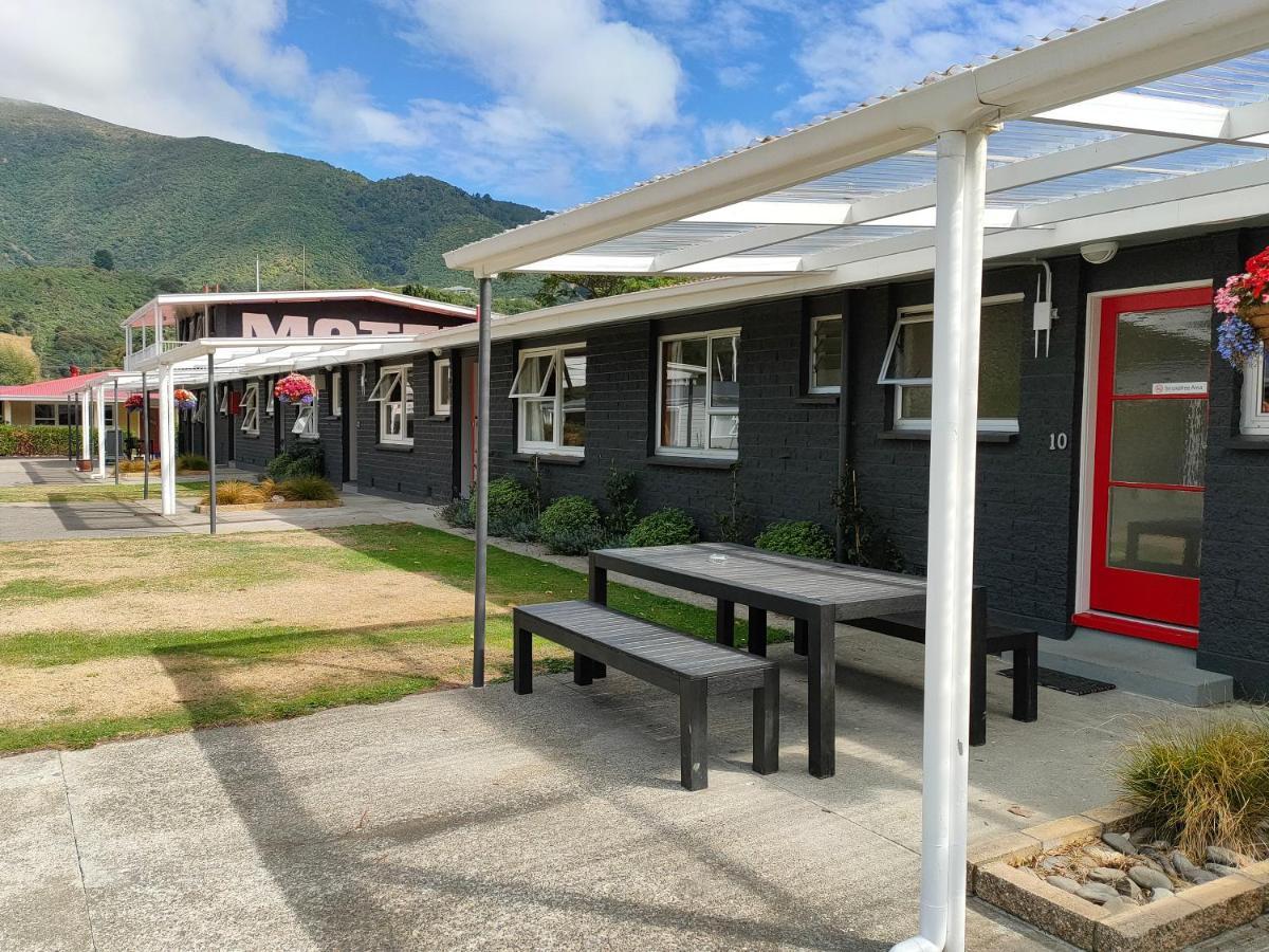 Aaa Marlin Motel Picton Eksteriør billede